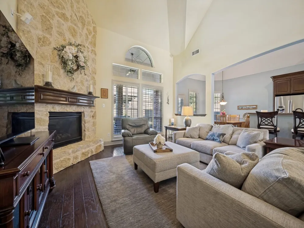 2415 Strathfield Lane Trophy Club, TX 76262