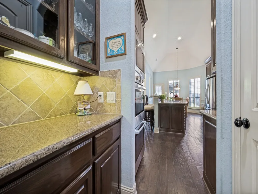 2415 Strathfield Lane Trophy Club, TX 76262