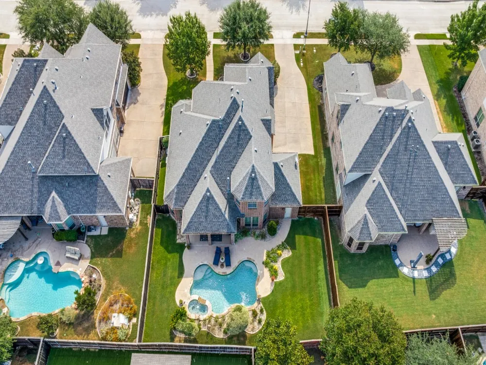 2415 Strathfield Lane Trophy Club, TX 76262
