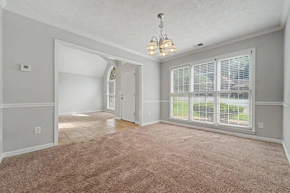 418 Middle Valley Lane Woodstock, GA 30189