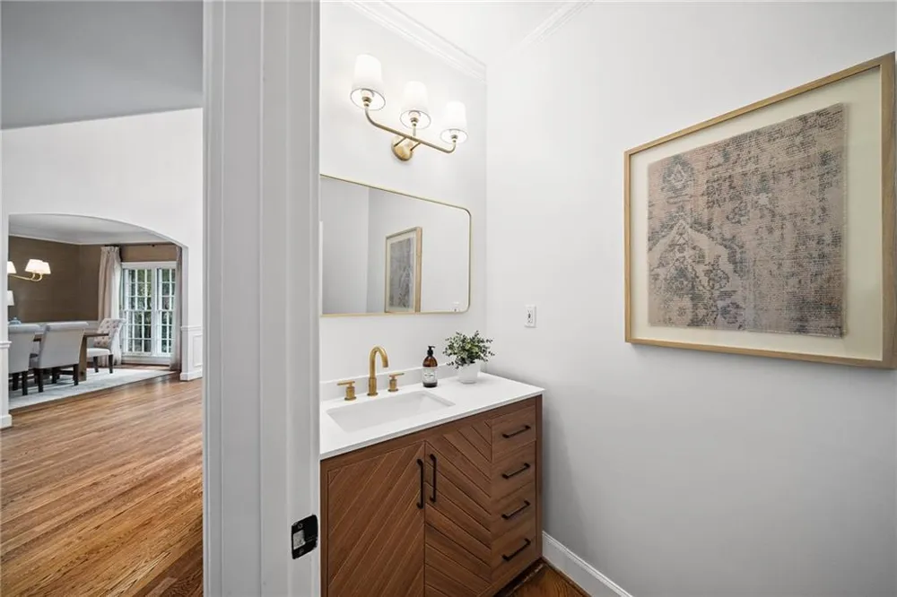 2134 River Cliff Drive Roswell, GA 30076