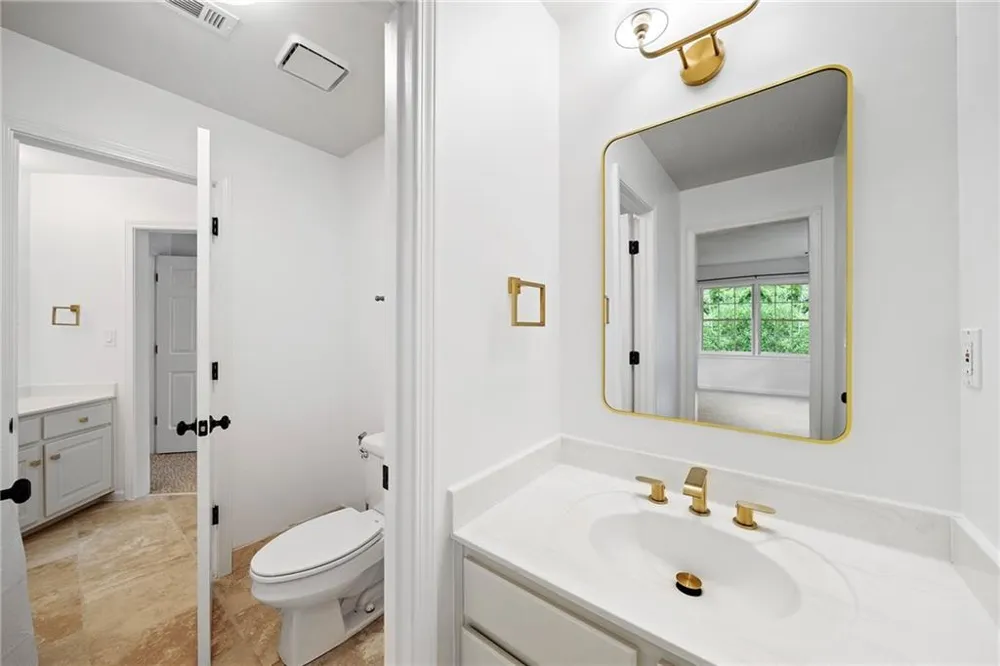 2134 River Cliff Drive Roswell, GA 30076