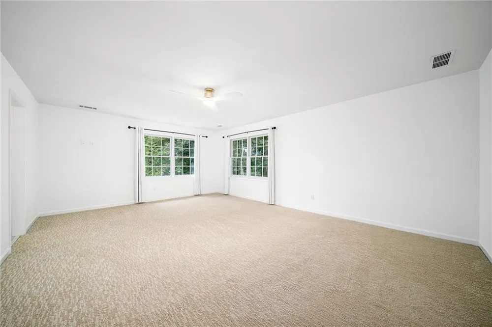 2134 River Cliff Drive Roswell, GA 30076