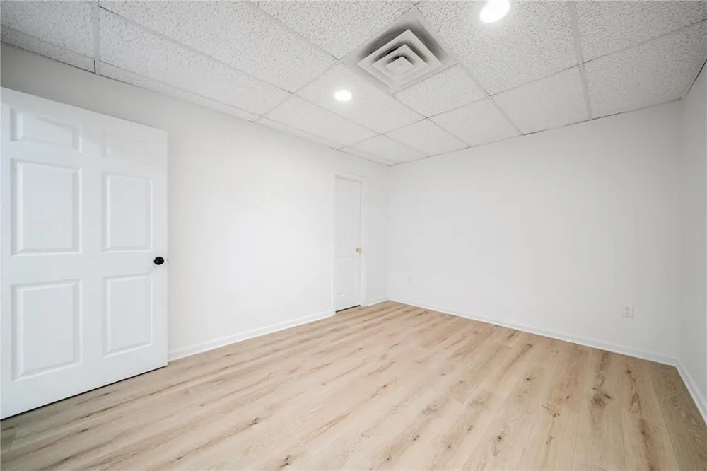 2134 River Cliff Drive Roswell, GA 30076
