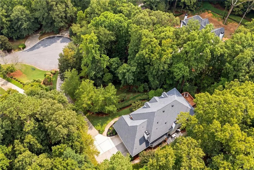 2134 River Cliff Drive Roswell, GA 30076