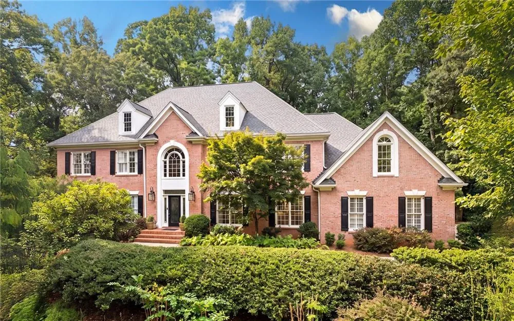 2134 River Cliff Drive Roswell, GA 30076