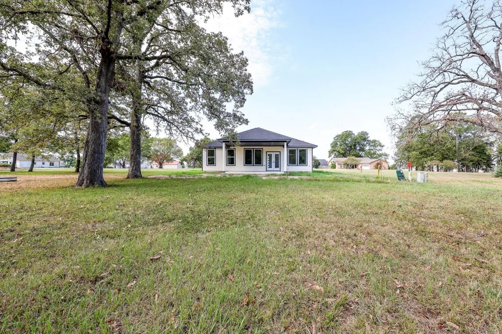529 Echo Lane Livingston, TX 77351