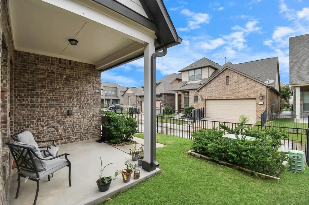 9526 Caddo Ridge Lane Cypress, TX 77433