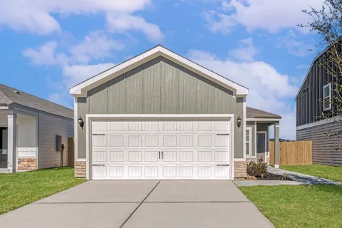 8316 Sunberry Shadow Drive