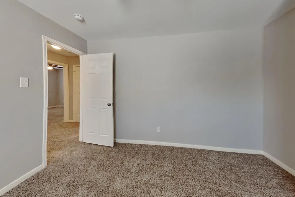4294 Medina River Loop Spring, TX 77386