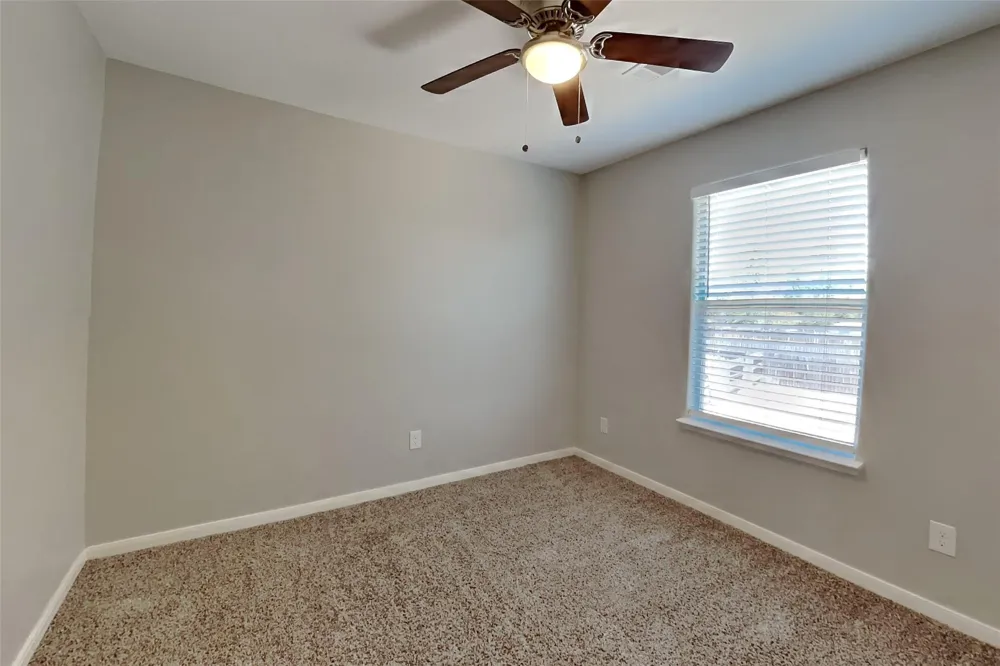4294 Medina River Loop Spring, TX 77386