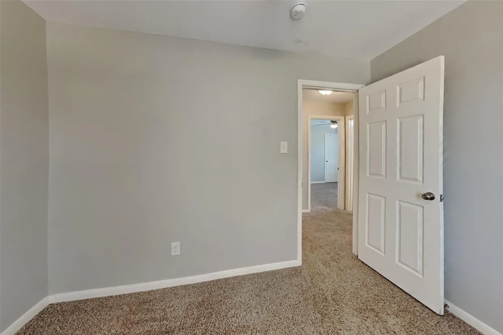 4294 Medina River Loop Spring, TX 77386