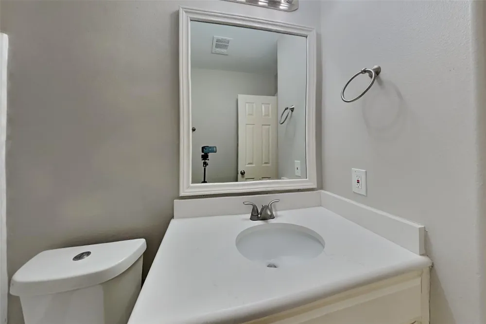 4294 Medina River Loop Spring, TX 77386