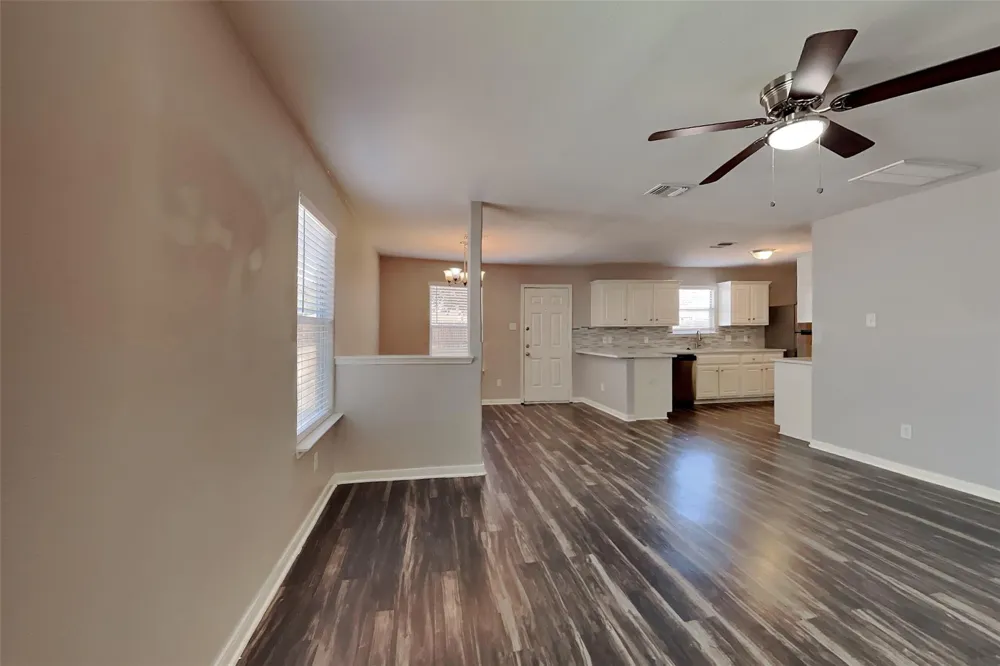 4294 Medina River Loop Spring, TX 77386
