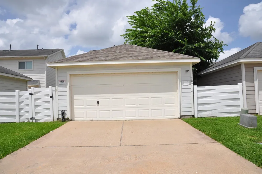 20734 Settlers Lake Circle Katy, TX 77449
