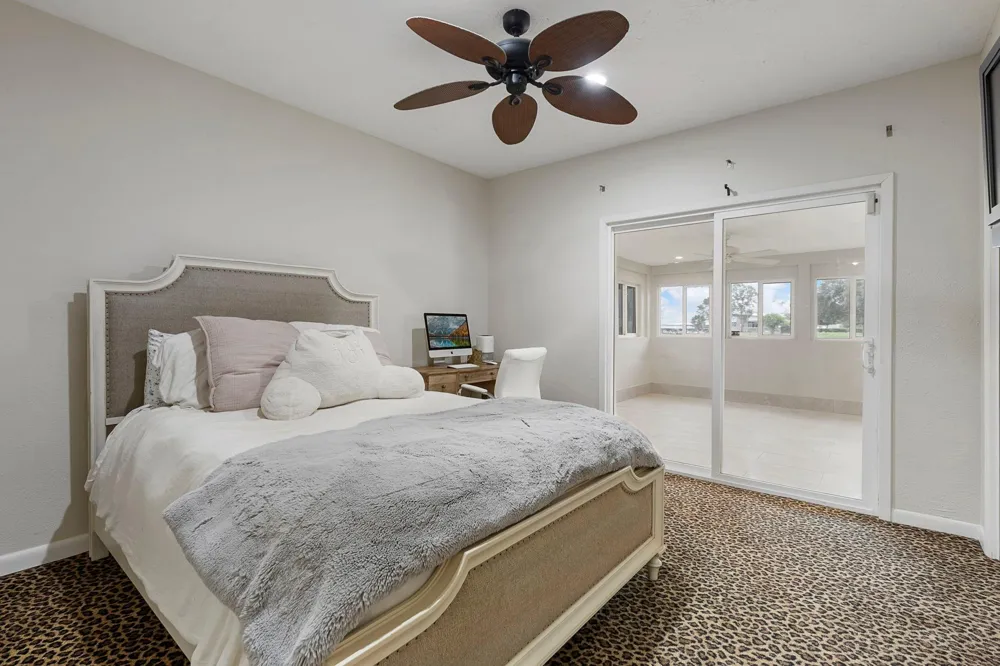 3930 Knollcrest Drive Montgomery, TX 77356