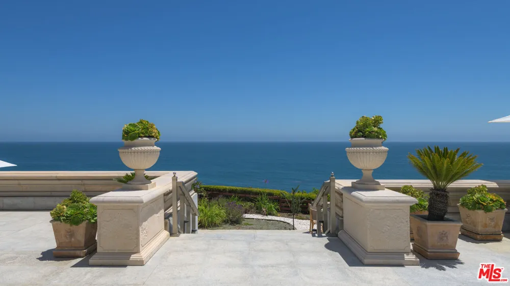 29000 Cliffside Drive Malibu, CA 90265