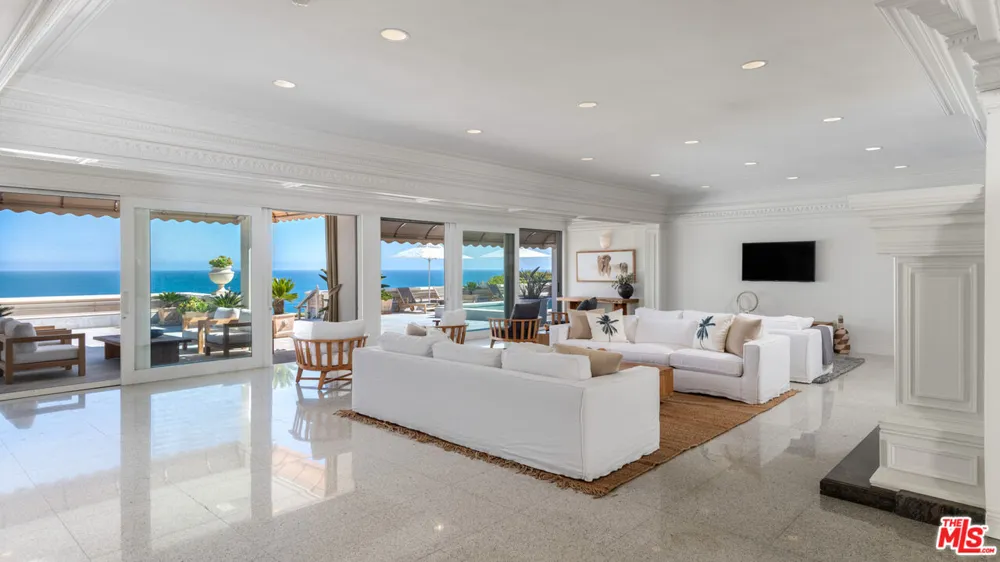 29000 Cliffside Drive Malibu, CA 90265