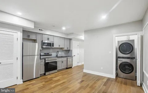 1703 W VIRGINIA AVENUE NE #1