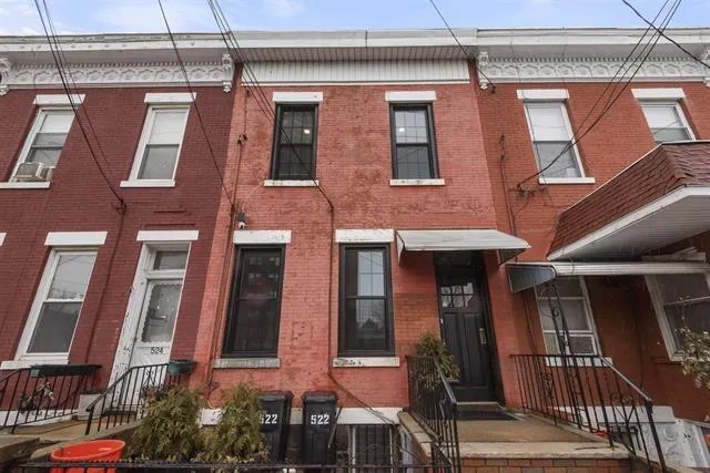 522 23RD ST Union City, NJ 07087