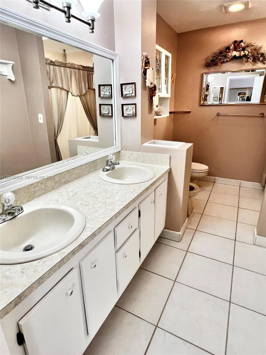 8206 SW 23rd Ct #22A North Lauderdale, FL 33068