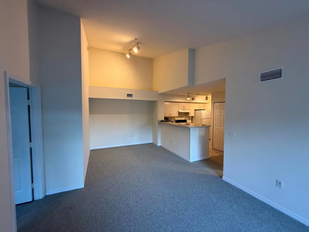 520 SW 111TH AVENUE #301 Pembroke Pines, FL 33025
