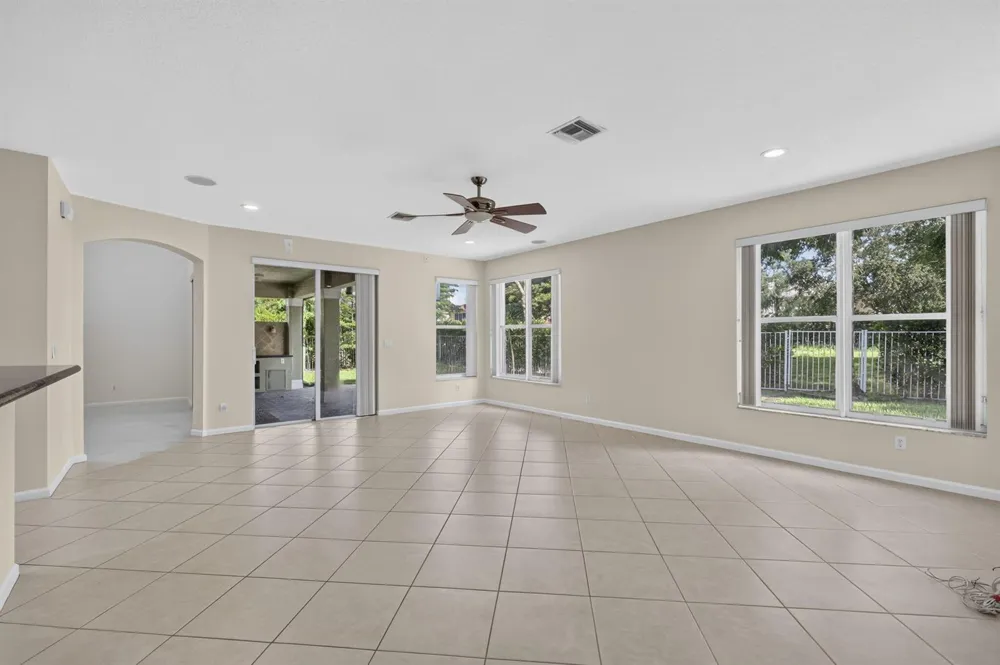9479 SEDGEWOOD DRIVE Lake Worth, FL 33467