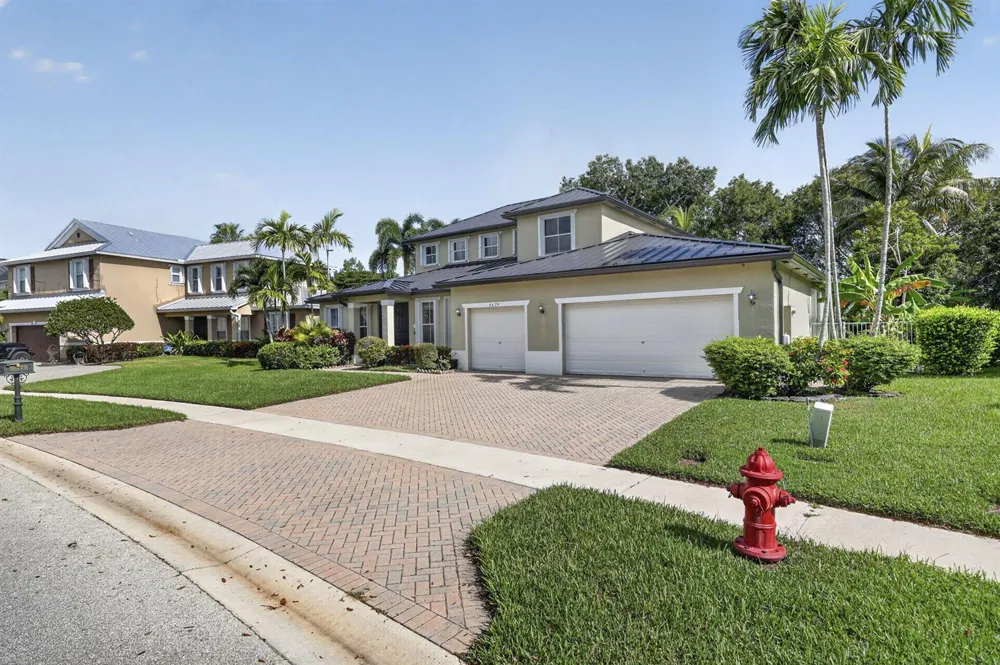 9479 SEDGEWOOD DRIVE Lake Worth, FL 33467