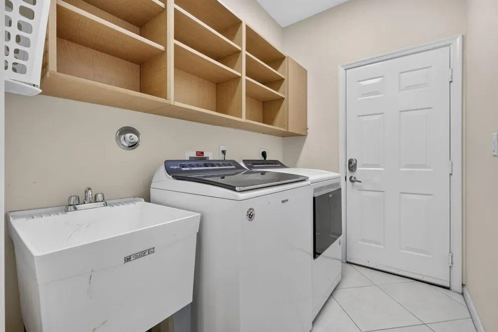9479 SEDGEWOOD DRIVE Lake Worth, FL 33467