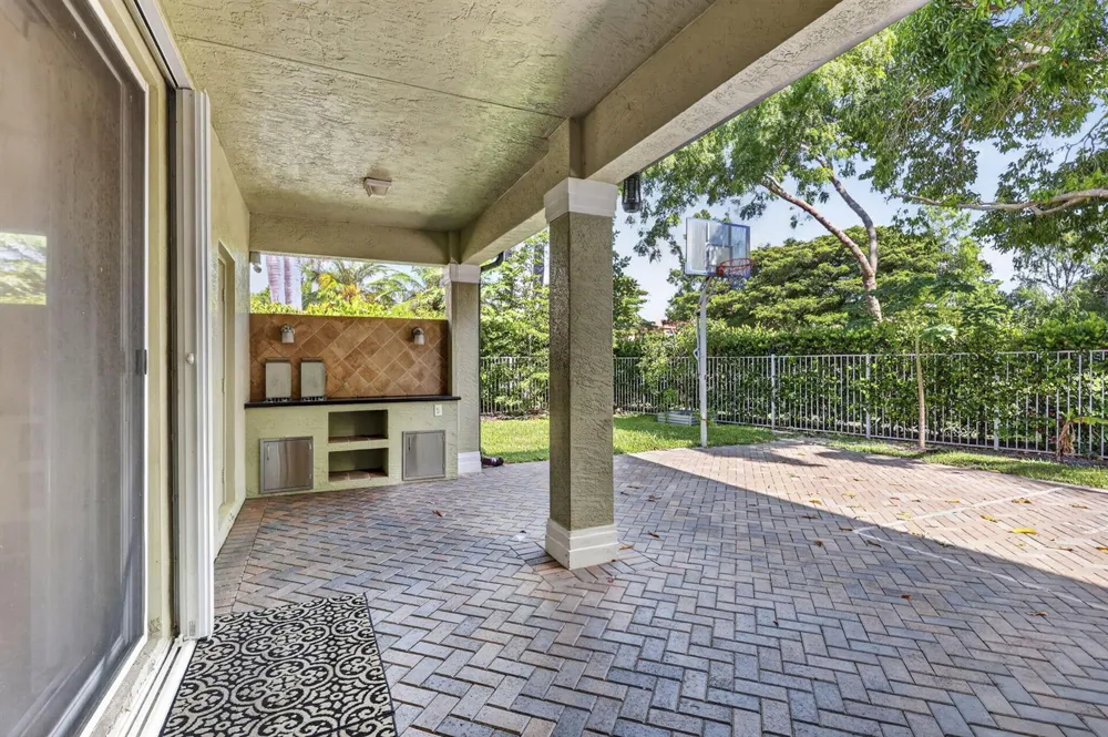 9479 SEDGEWOOD DRIVE Lake Worth, FL 33467