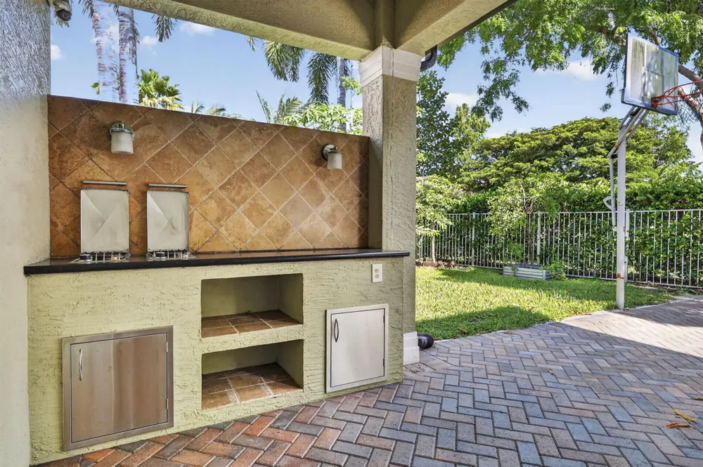 9479 SEDGEWOOD DRIVE Lake Worth, FL 33467