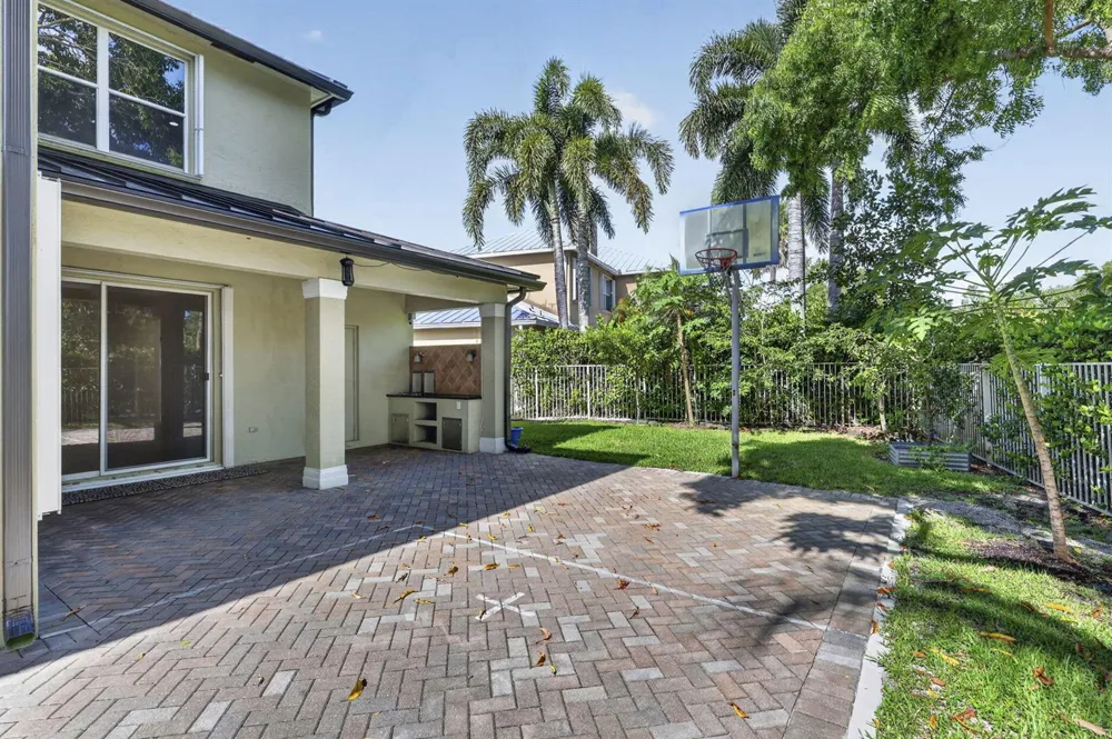 9479 SEDGEWOOD DRIVE Lake Worth, FL 33467
