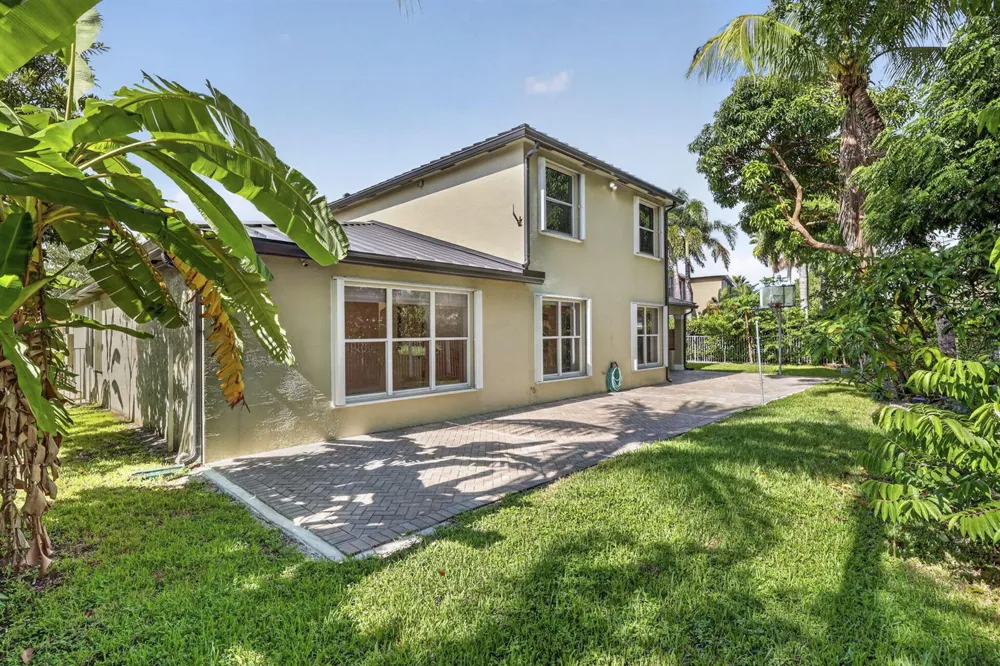 9479 SEDGEWOOD DRIVE Lake Worth, FL 33467