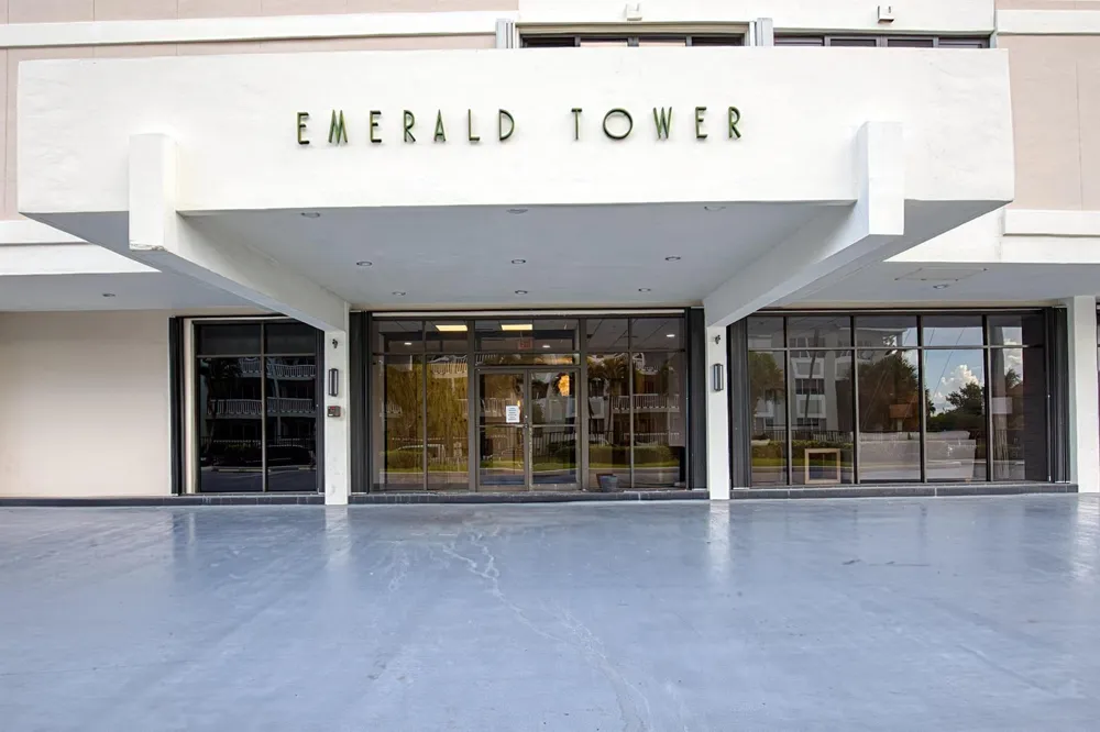 1401 S OCEAN BOULEVARD #702 Pompano Beach, FL 33062