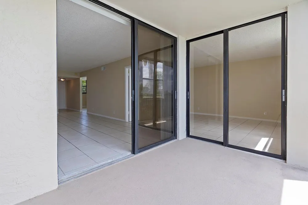 112 LAKE EMERALD DRIVE #209 Oakland Park, FL 33309