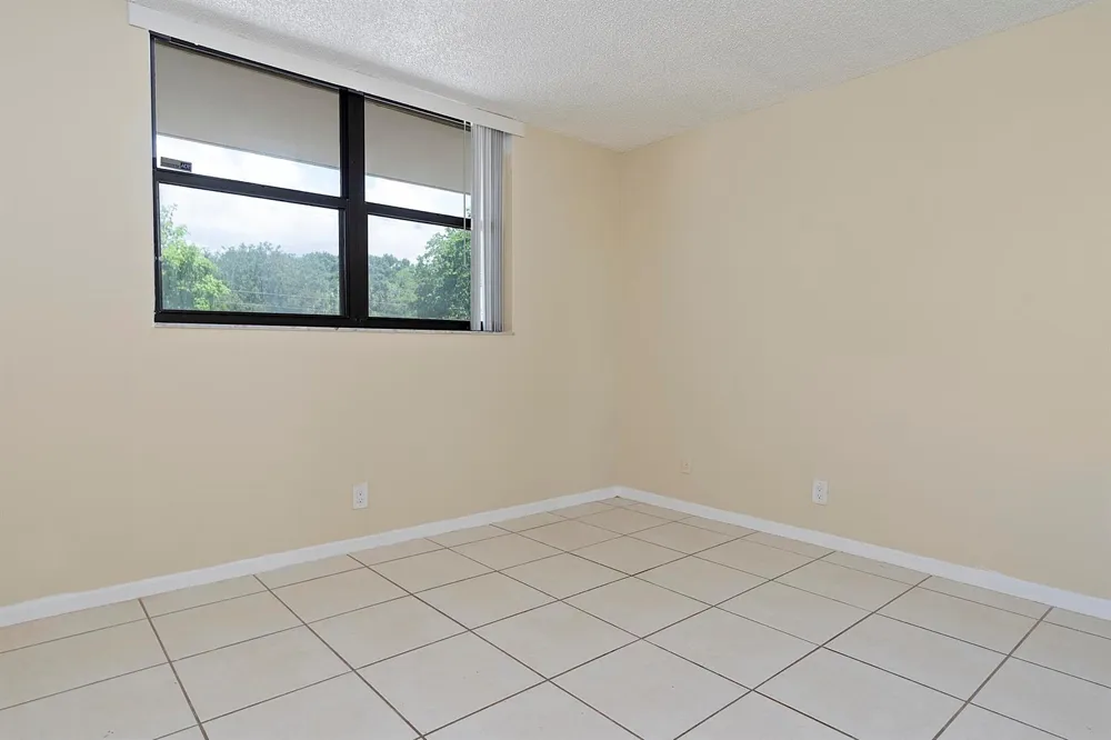 112 LAKE EMERALD DRIVE #209 Oakland Park, FL 33309