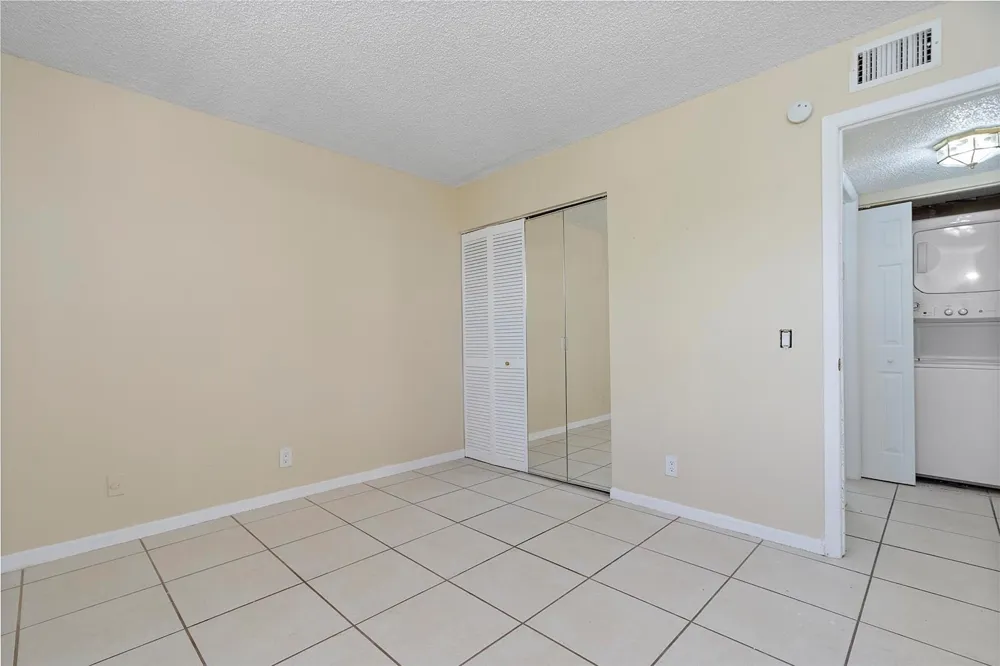 112 LAKE EMERALD DRIVE #209 Oakland Park, FL 33309