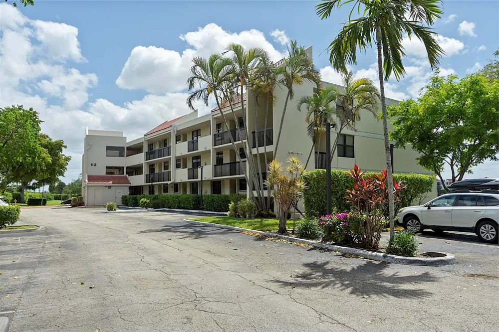 112 LAKE EMERALD DRIVE #209 Oakland Park, FL 33309