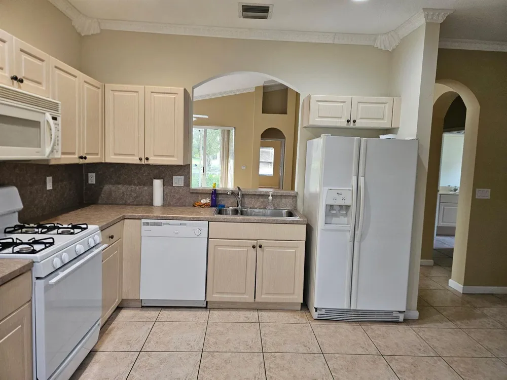 394 NW BREEZY POINT LOOP Port St. Lucie, FL 34986