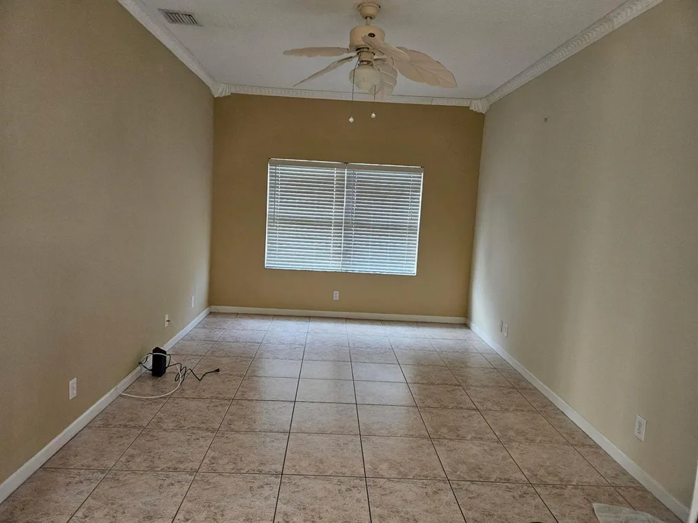 394 NW BREEZY POINT LOOP Port St. Lucie, FL 34986