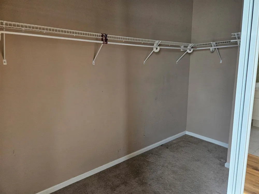 394 NW BREEZY POINT LOOP Port St. Lucie, FL 34986
