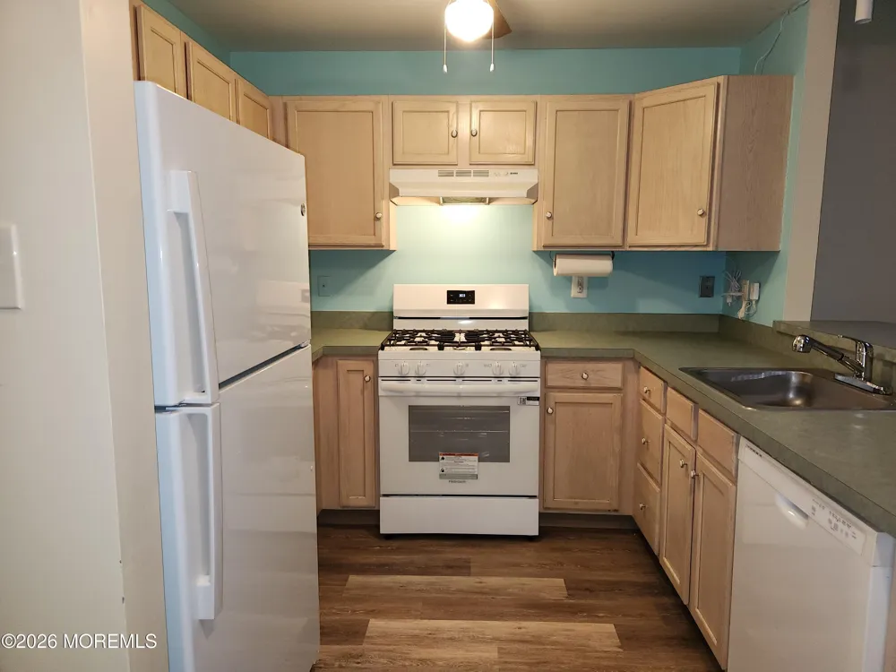 21 Timberline Drive Little Egg Harbor, NJ 08087