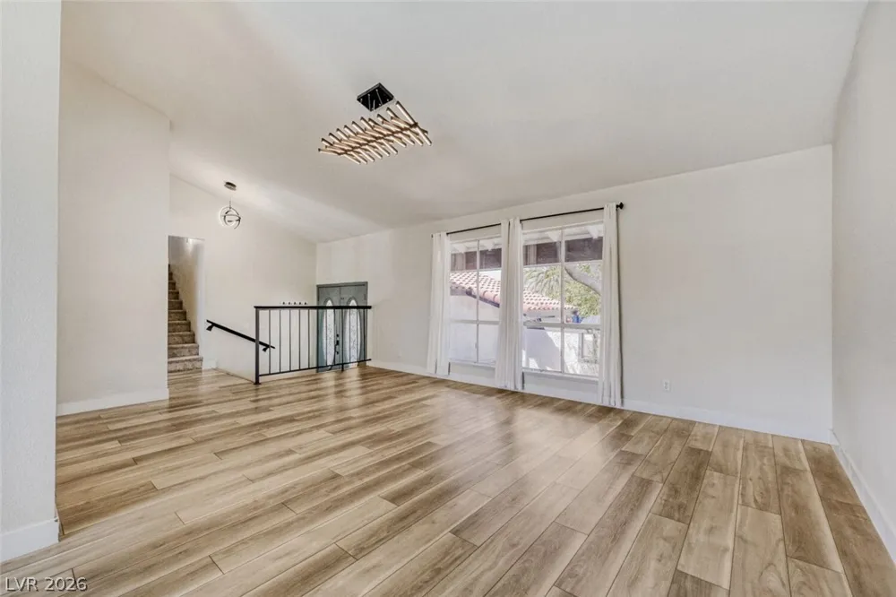 4163 Chela Circle Las Vegas, NV 89120