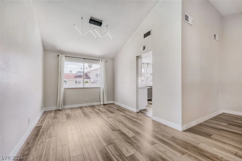 4163 Chela Circle Las Vegas, NV 89120