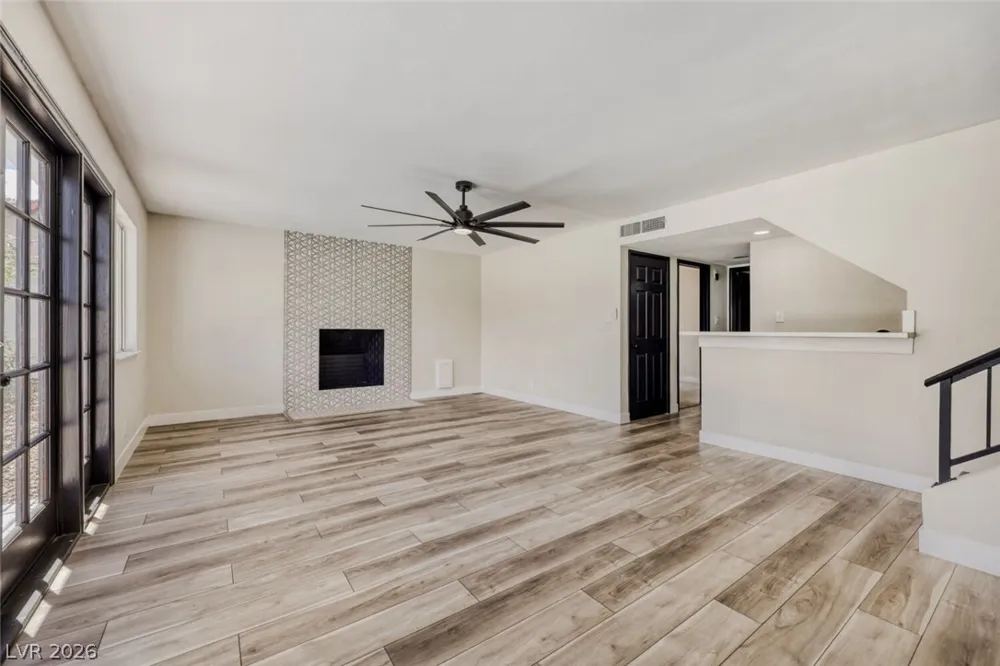 4163 Chela Circle Las Vegas, NV 89120