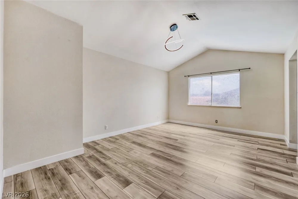 4163 Chela Circle Las Vegas, NV 89120