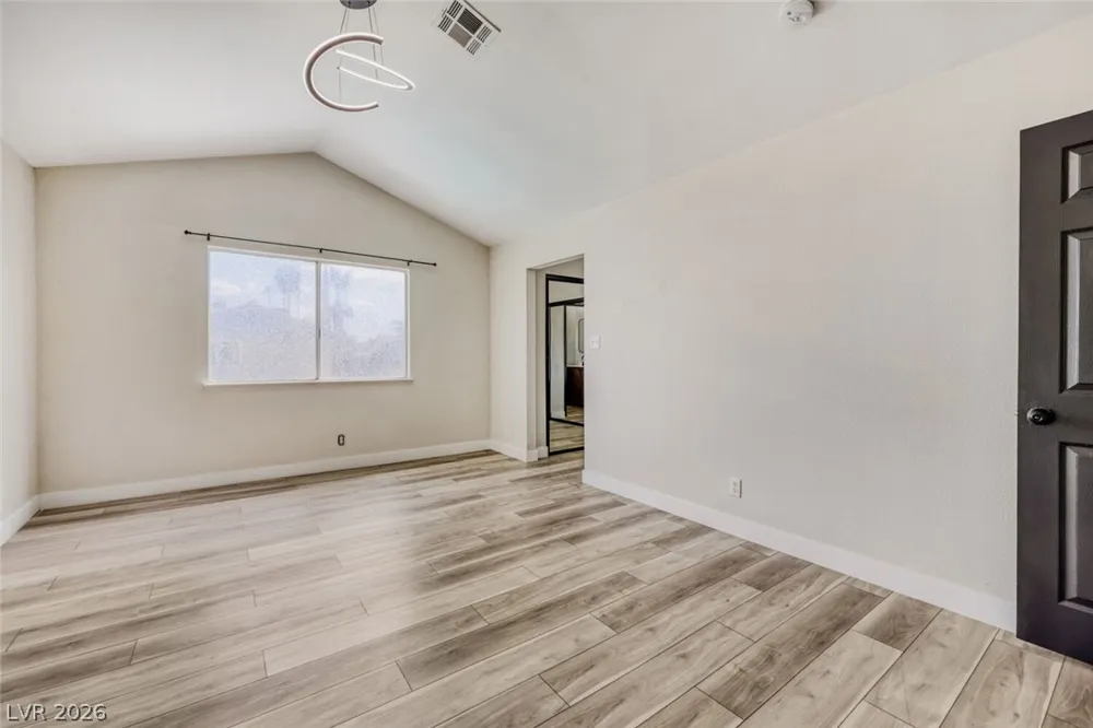 4163 Chela Circle Las Vegas, NV 89120