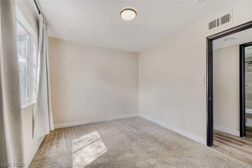 4163 Chela Circle Las Vegas, NV 89120