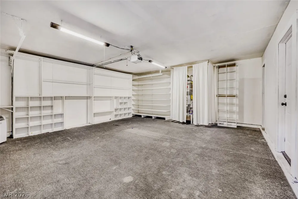 4163 Chela Circle Las Vegas, NV 89120