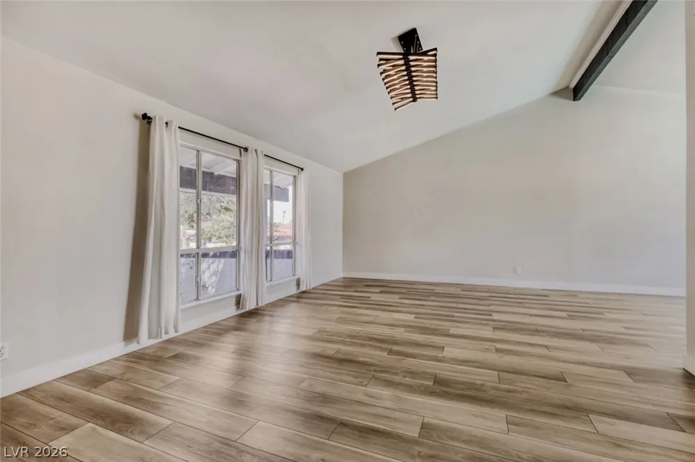 4163 Chela Circle Las Vegas, NV 89120